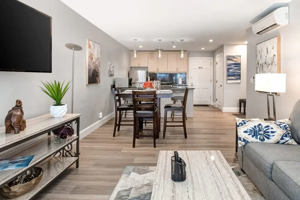 Main Street Old Town - Treasure Mountain Inn #28