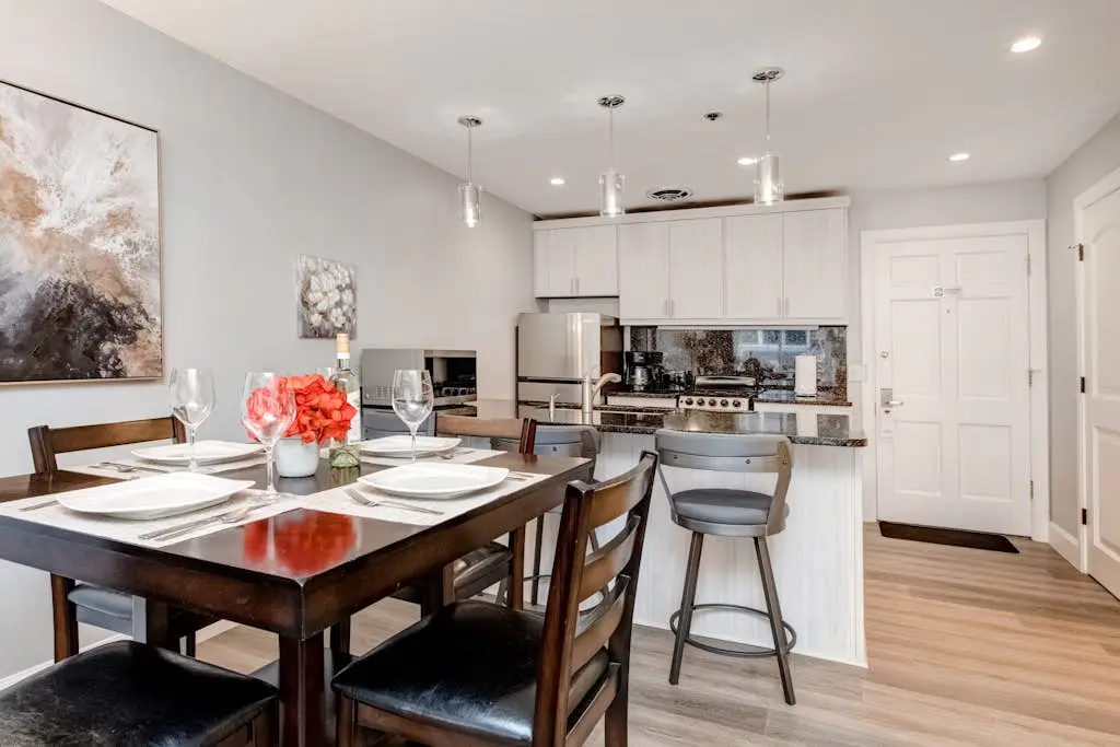 Main Street Old Town - Treasure Mountain Inn #28