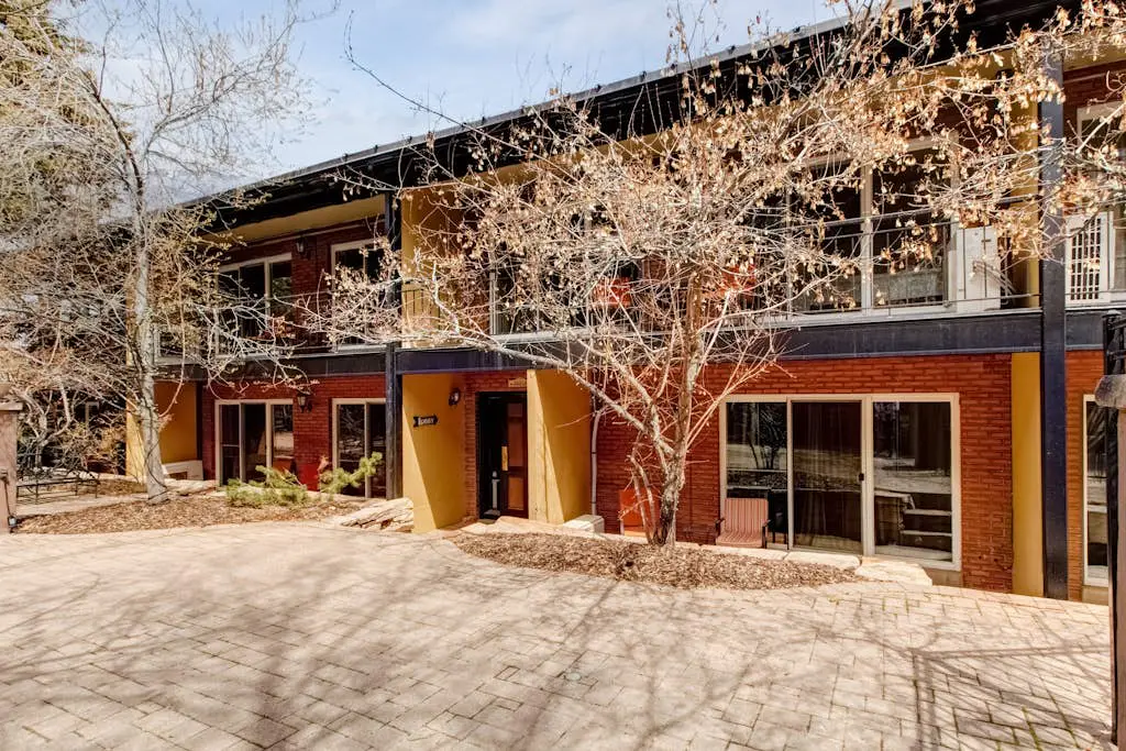 Main Street Old Town - Treasure Mountain Inn #28