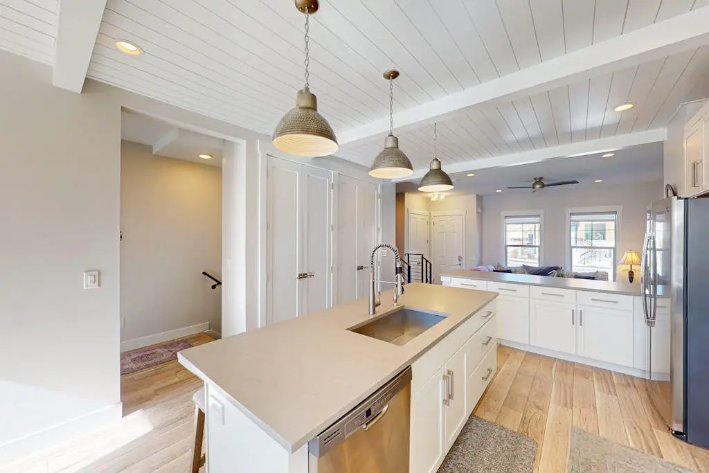 Cozy Townhouse with Playground & Dog-Friendly