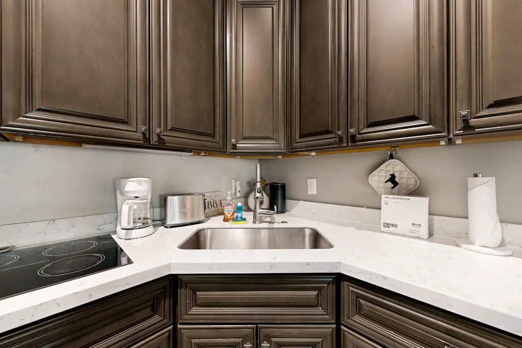 Quaint Prospector Lodge Studio #729