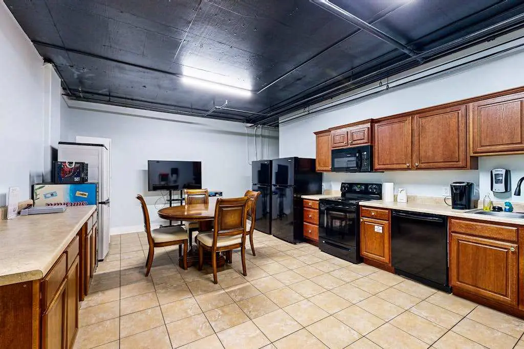 Spacious gulf front condo with beach access and seasonal beach service
