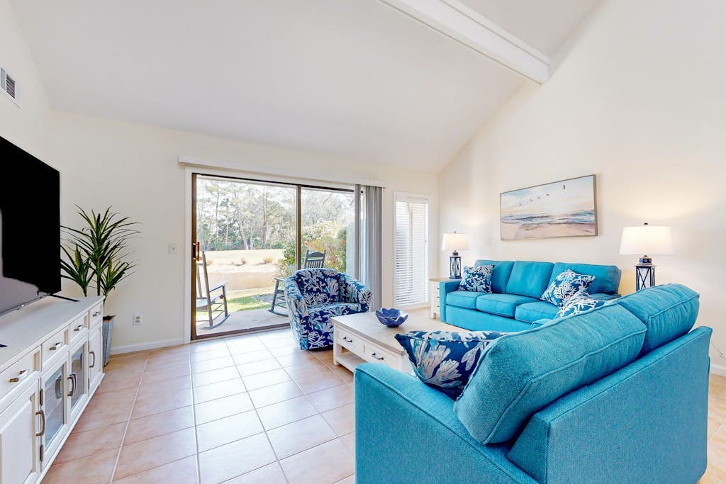 Townhouse Manor 6