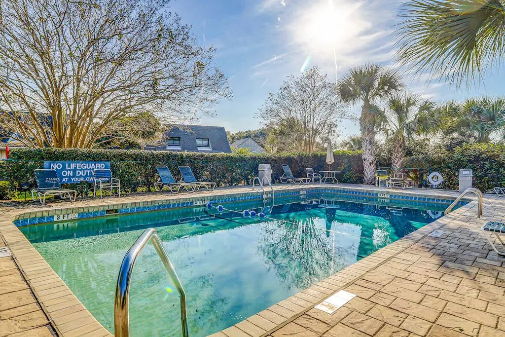 Beautiful Palmetto Dunes Villa- Lagoon Views,  Complex Pool