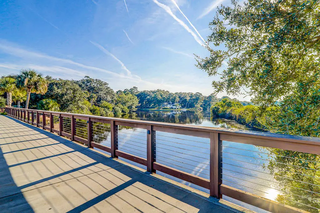 Beautiful Palmetto Dunes Villa- Lagoon Views,  Complex Pool