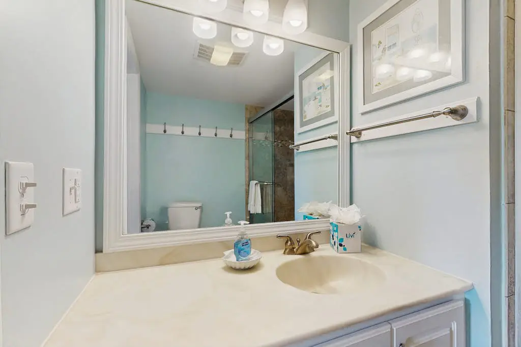 Airy, lagoon-view condo with pool, hot tub & tennis - walk to the beach