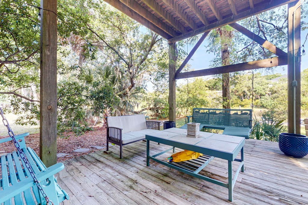 Water-view house with beach access, large decks, outdoor fireplace, games, dock