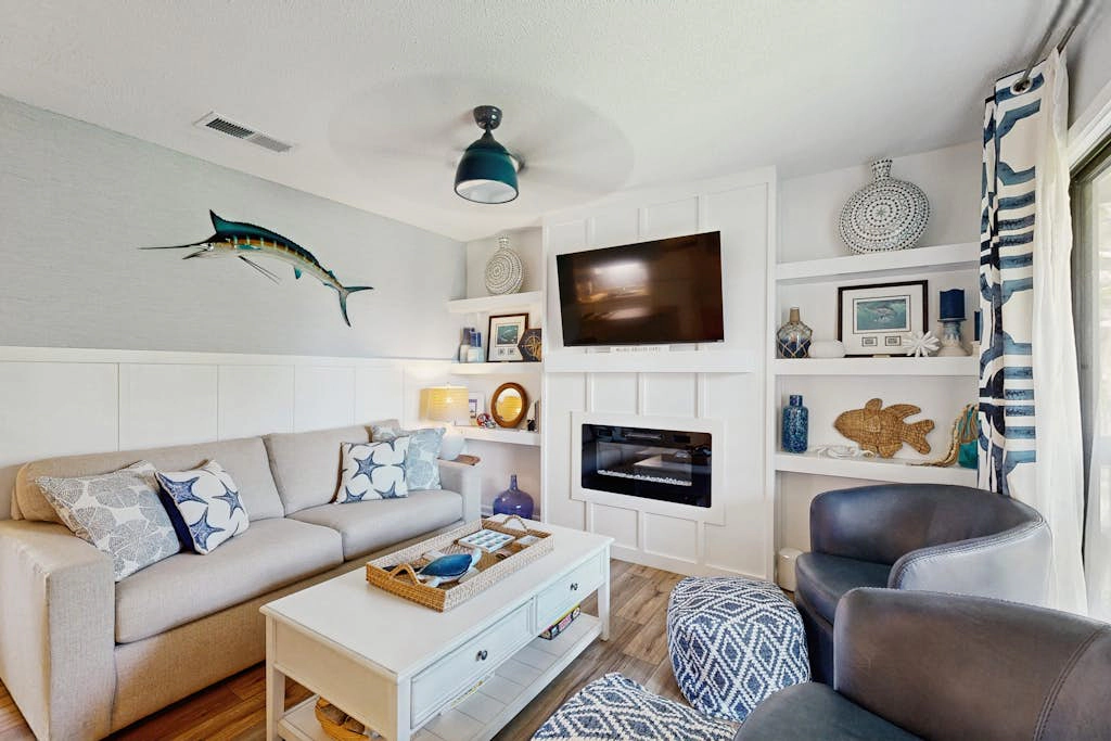 Edisto condo with close proximity to beach & restaurants