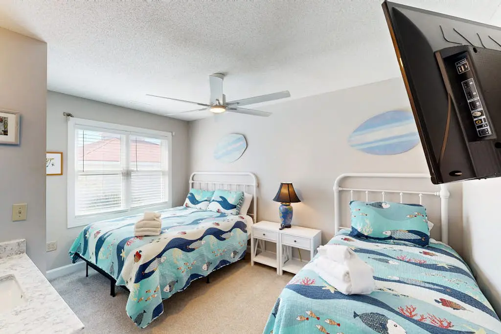 Dolphin Watch - A Side