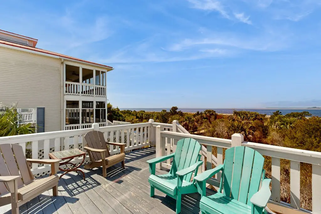 Dolphin Watch - A Side