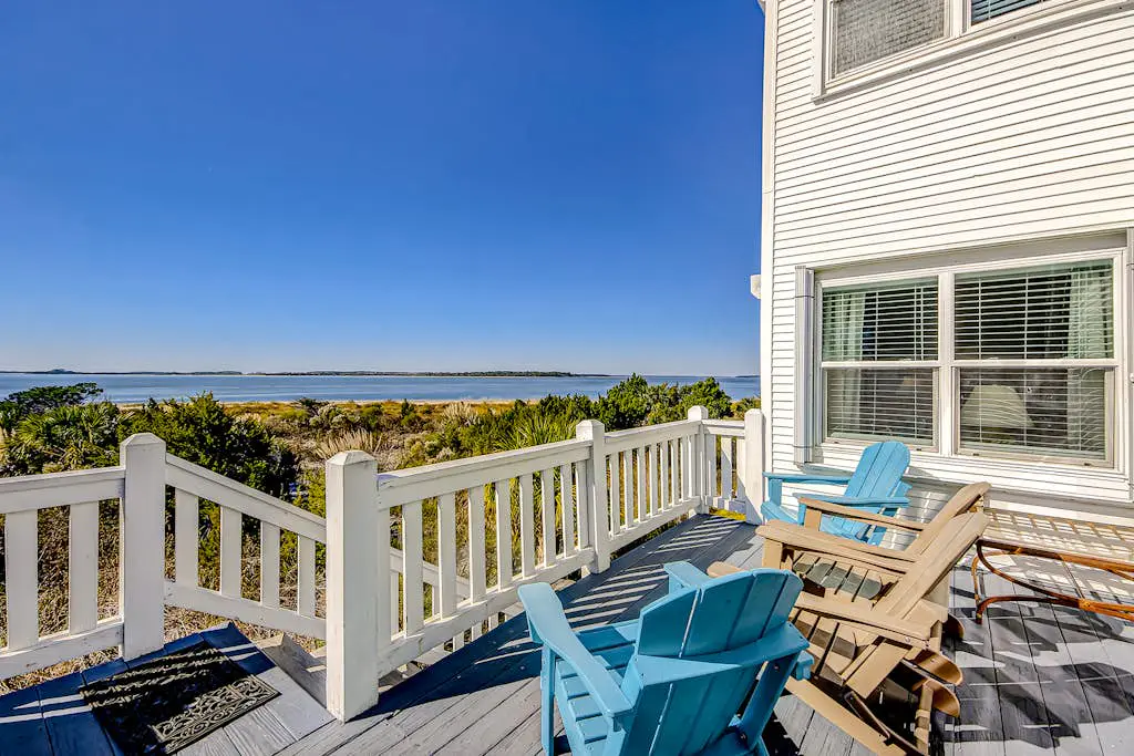 Dolphin Watch - A Side