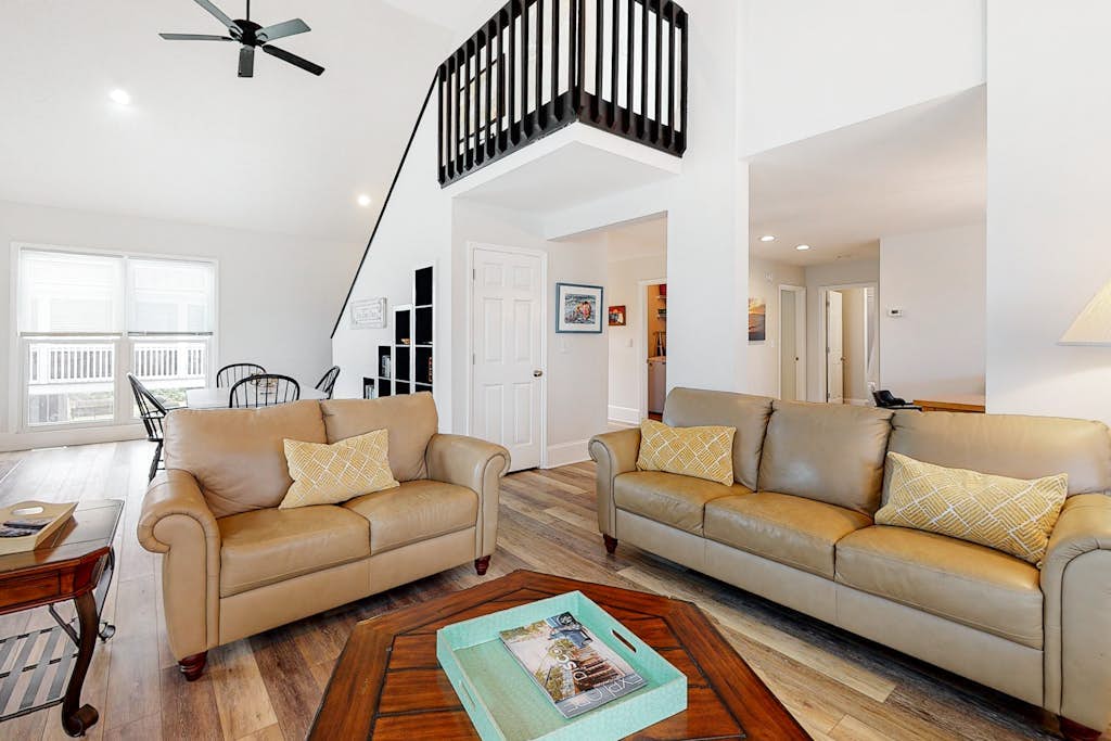 Newly Renovated, Dog-Friendly Home w/ Ocean View, Decks, WiFi - Walk to Beach