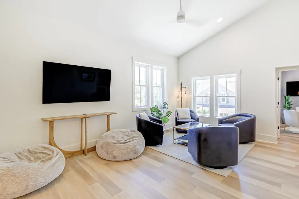 North Forest Beach home with a private pool and four primary suites