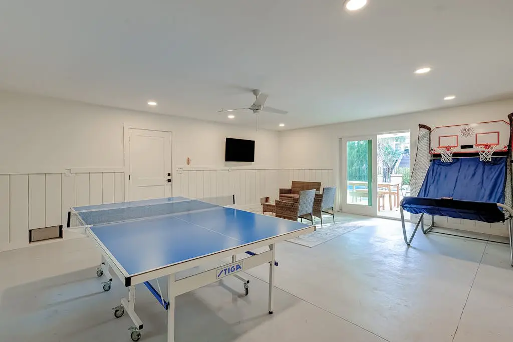 North Forest Beach home with a private pool and four primary suites