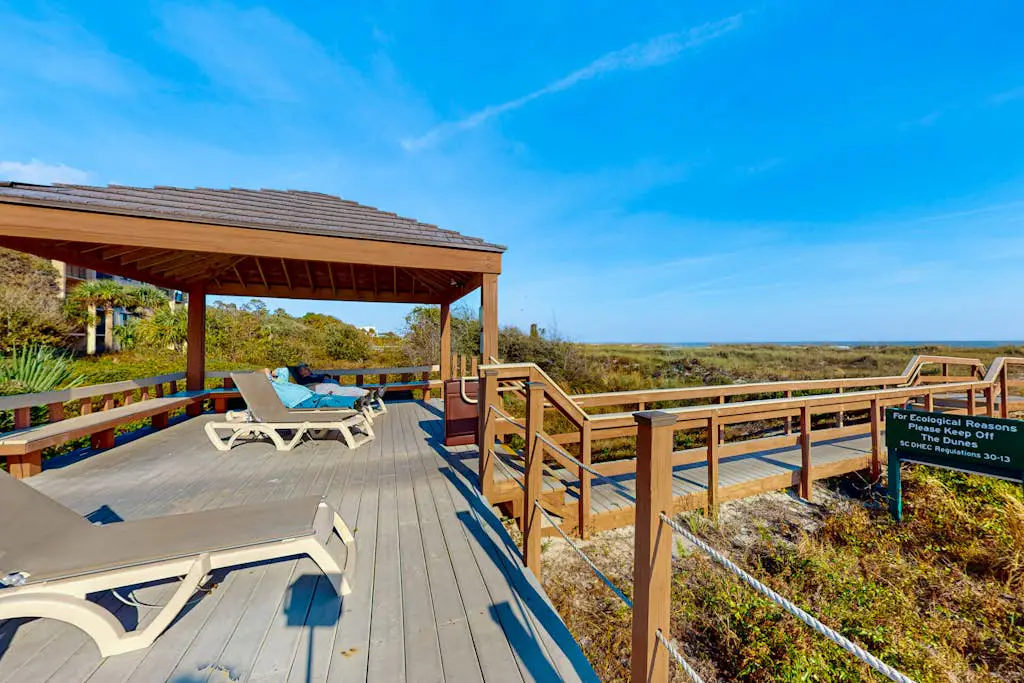 Amazing oceanfront 2BR 2BA 1st floor condo with pool, hot tub, tennis, fitness area, & WD
