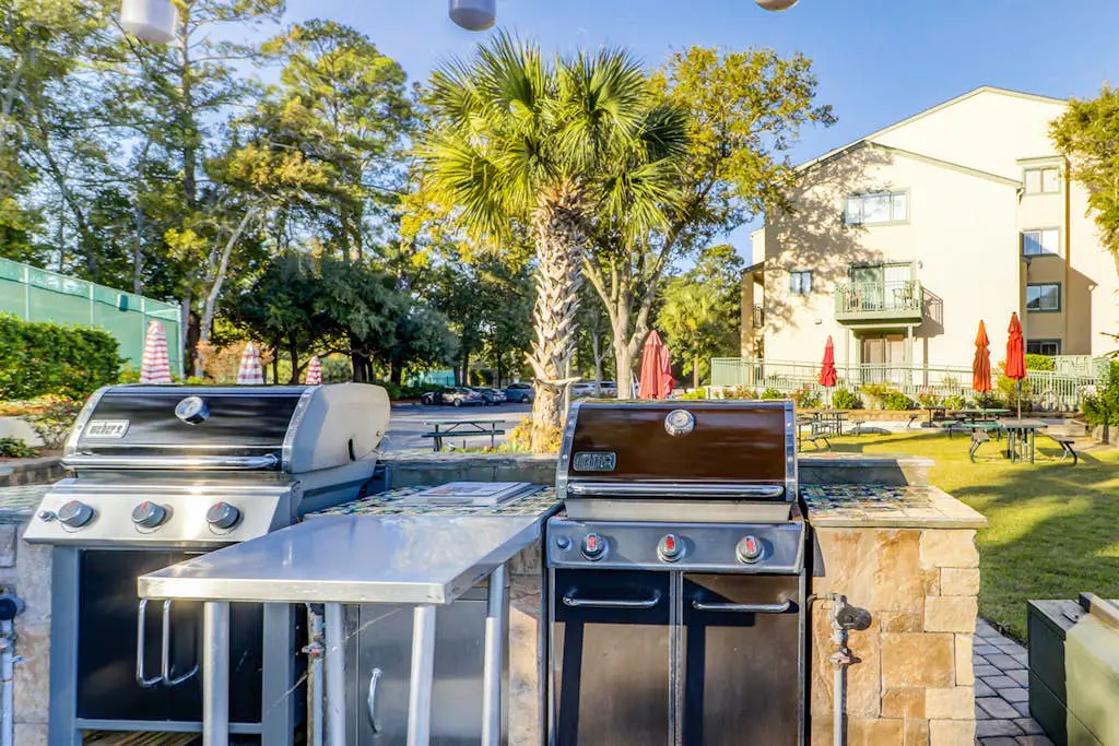 Amazing oceanfront 2BR 2BA 1st floor condo with pool, hot tub, tennis, fitness area, & WD