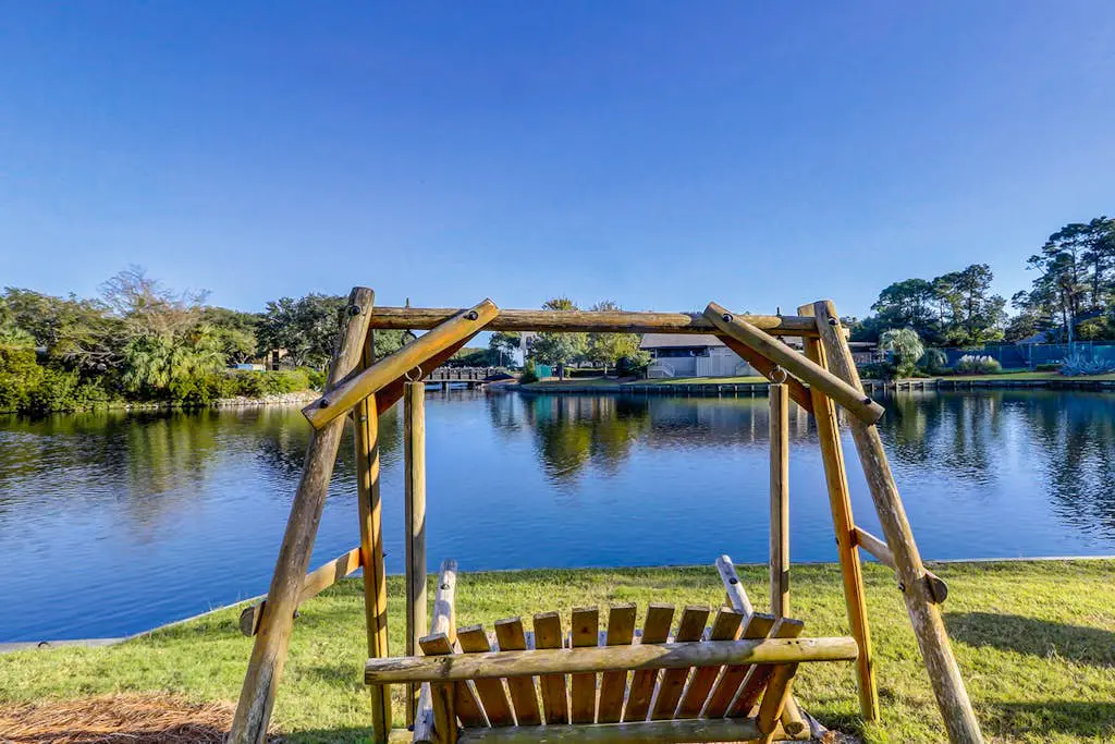 Amazing oceanfront 2BR 2BA 1st floor condo with pool, hot tub, tennis, fitness area, & WD
