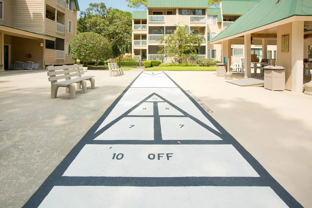 3rd-floor condo with water views, balcony, pools, gym, & beach access