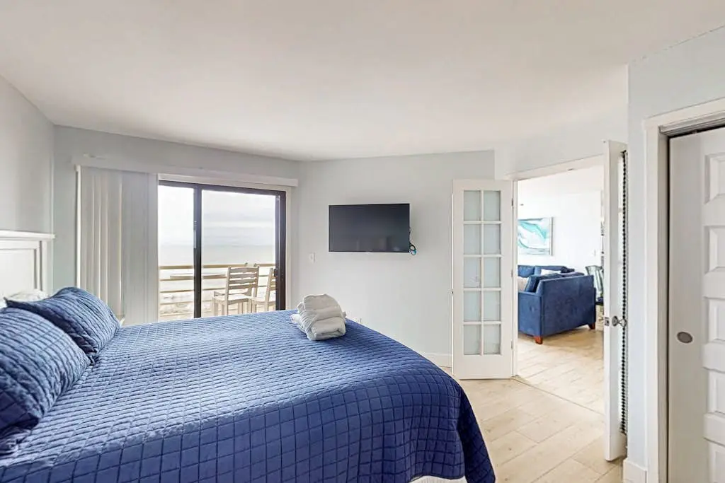 Amazing pools, hot tub, and oceanfront views are waiting for you at Villamare