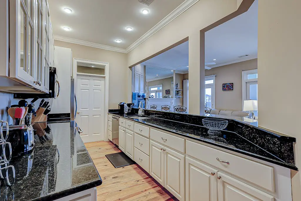Beachfront beauty with pool access - fireplaces, jetted tub, balconies, & W/D