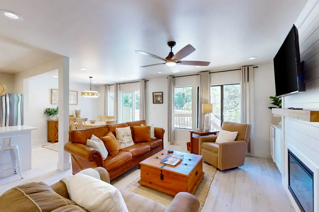 Beachwalk 141 | Condo near the beach with lagoon & golf views, pool, golf, W/D