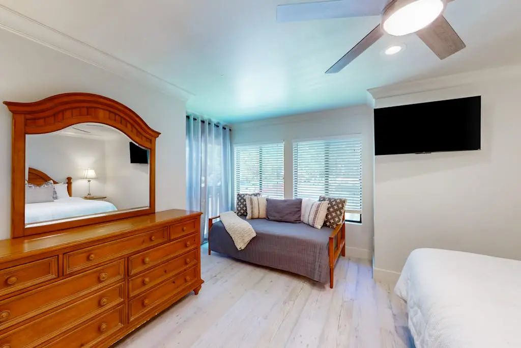 Beachwalk 141 | Condo near the beach with lagoon & golf views, pool, golf, W/D