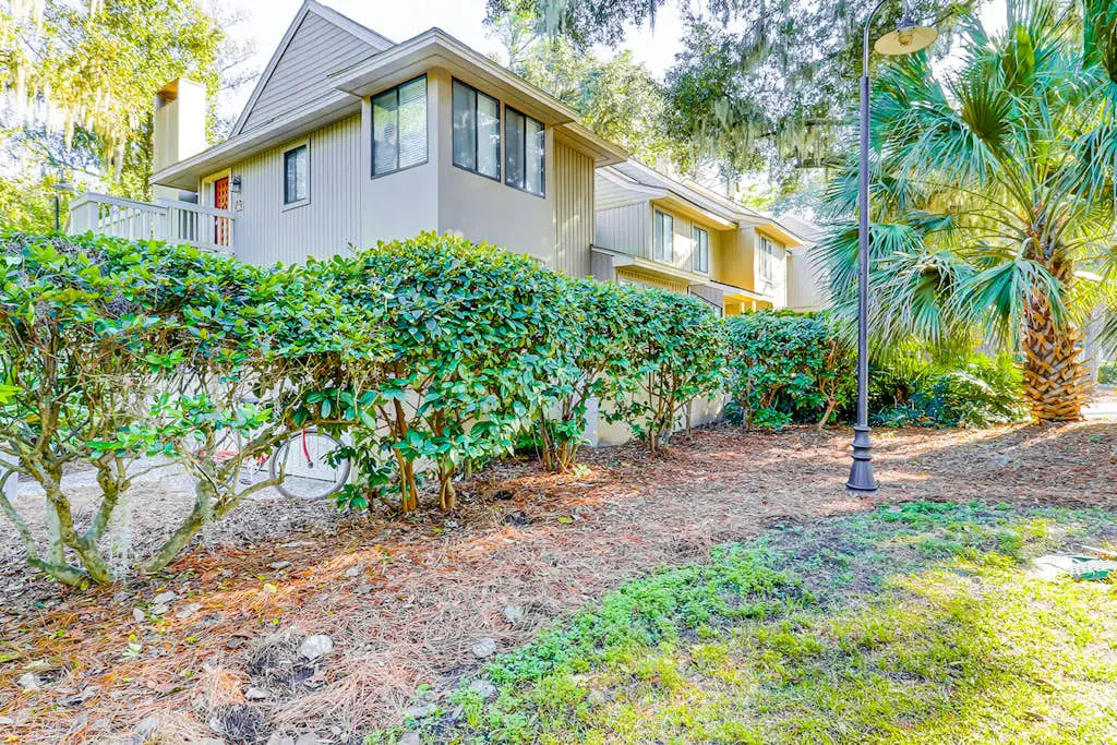 Beachwalk 141 | Condo near the beach with lagoon & golf views, pool, golf, W/D
