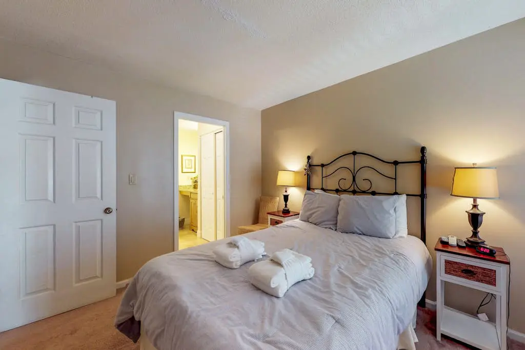 Dog-Friendly Townhouse with Shared Pool, Easy Beach Access, and Golf