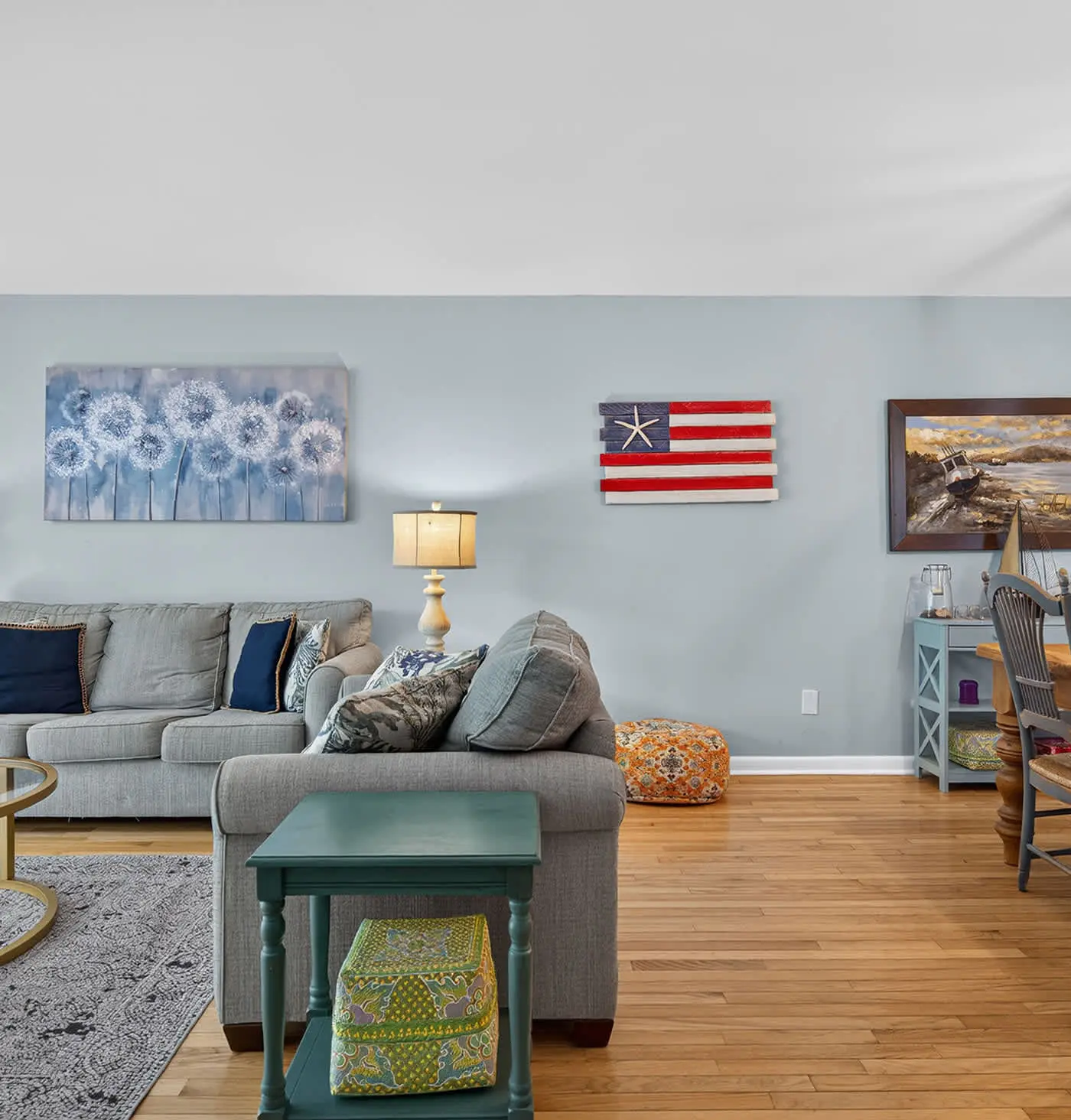 Beach access condo with deck, pool, washer dryer, and AC - snowbird-friendly