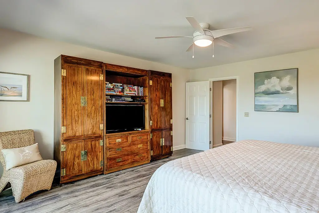 Stunning Oceanfront Hideaway with Private Pool, Deck, and Yard - Dogs Welcome