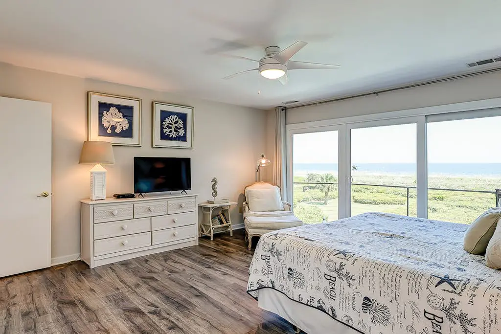 Stunning Oceanfront Hideaway with Private Pool, Deck, and Yard - Dogs Welcome
