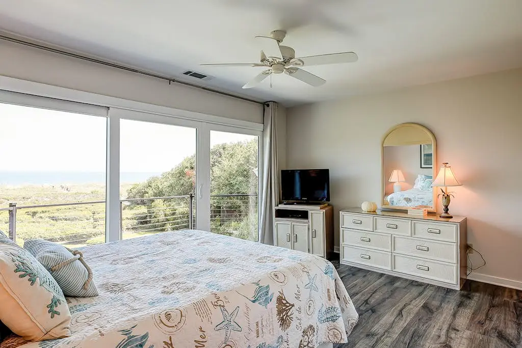 Stunning Oceanfront Hideaway with Private Pool, Deck, and Yard - Dogs Welcome