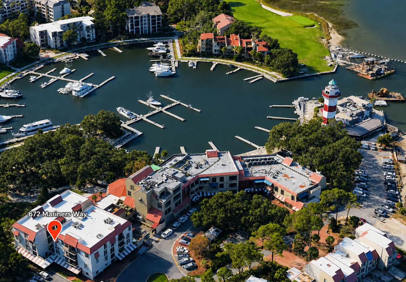 Dog-friendly coastal condo - water views, balcony, W/D, & AC
