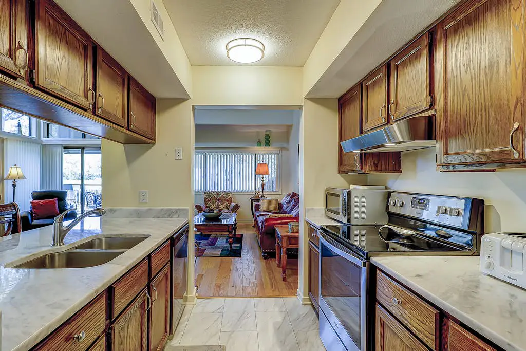 Golf course-view condo near beach with pool & private deck - dog-friendly