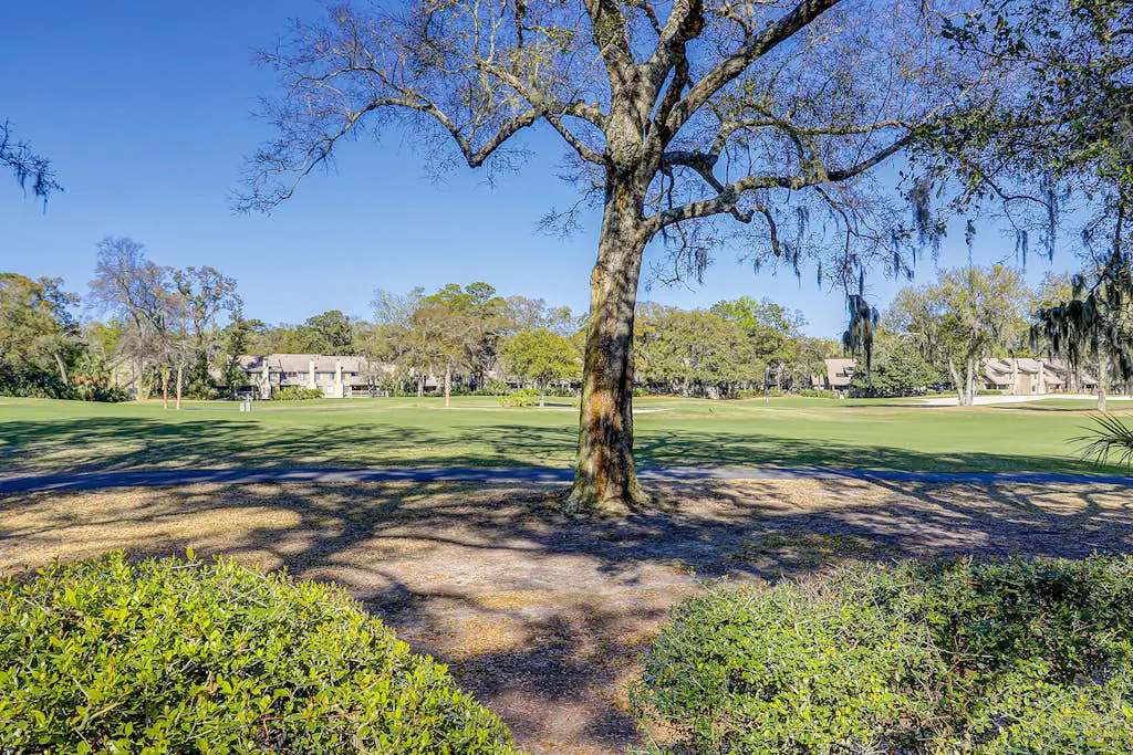 Golf course-view condo near beach with pool & private deck - dog-friendly