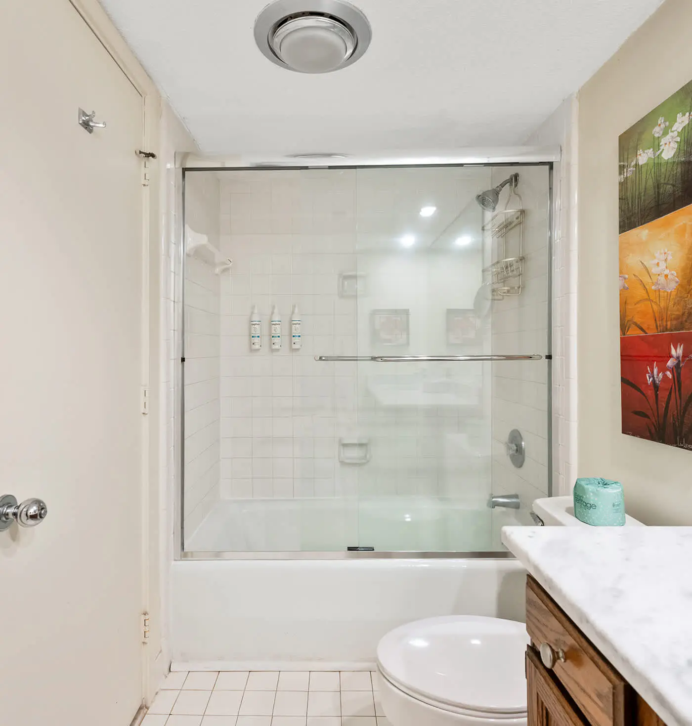Golf course-view condo near beach with pool & private deck - dog-friendly