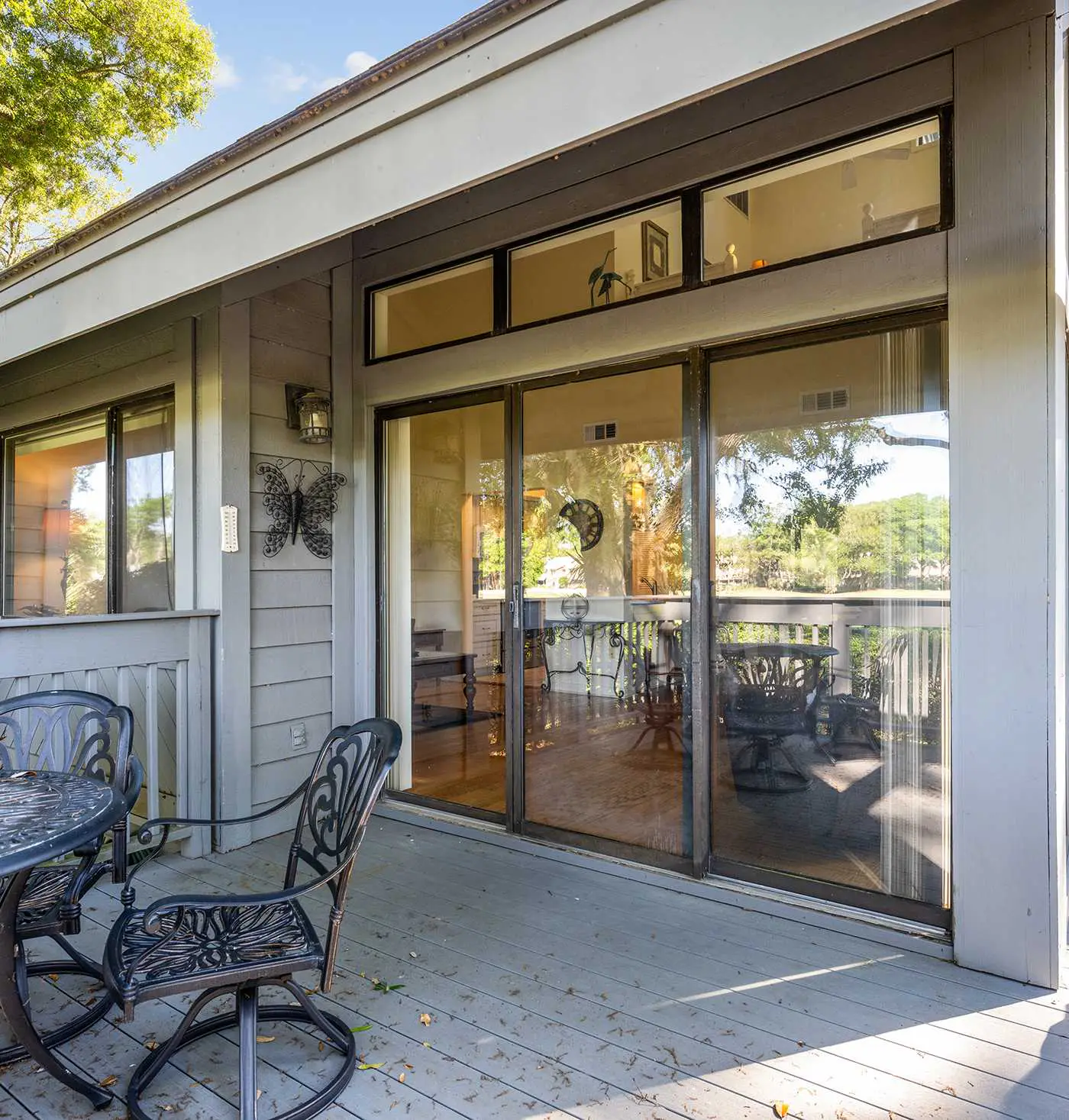 Golf course-view condo near beach with pool & private deck - dog-friendly