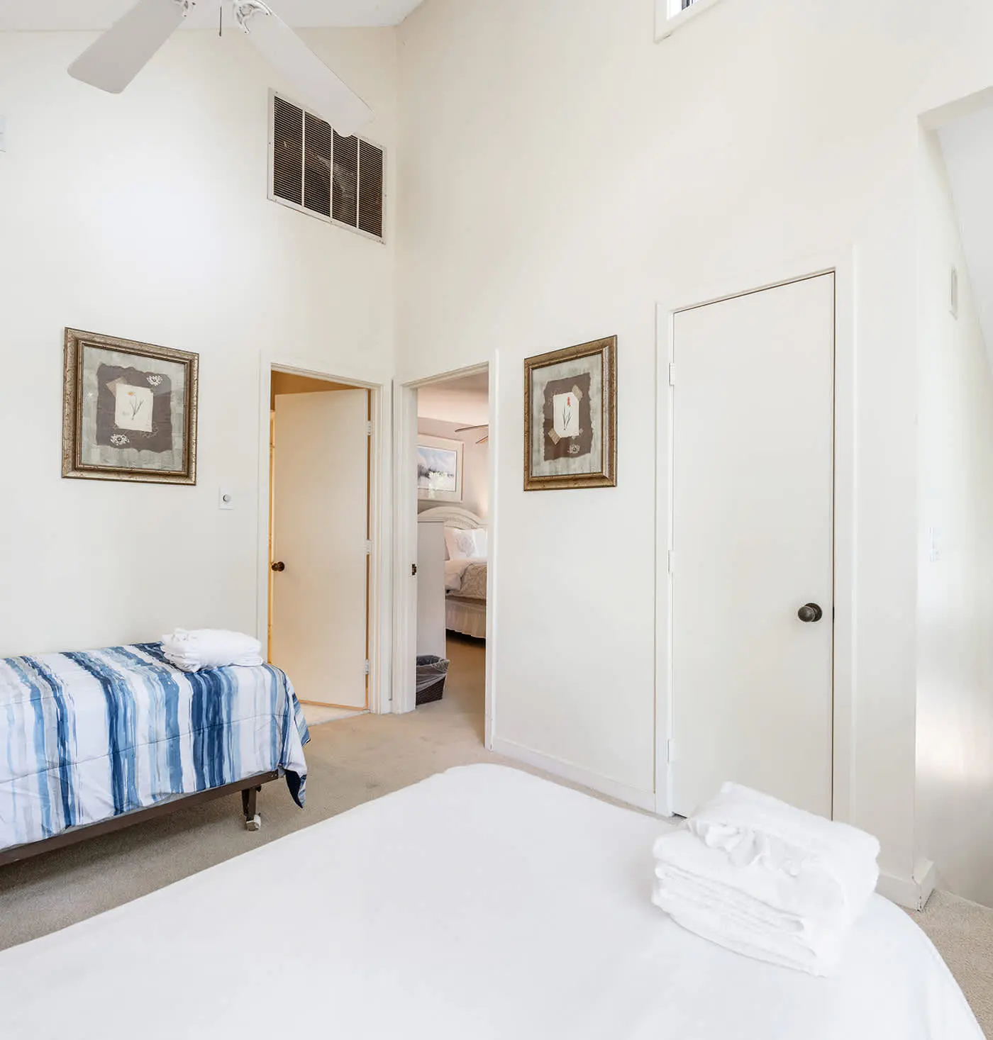 Golf course-view condo near beach with pool & private deck - dog-friendly