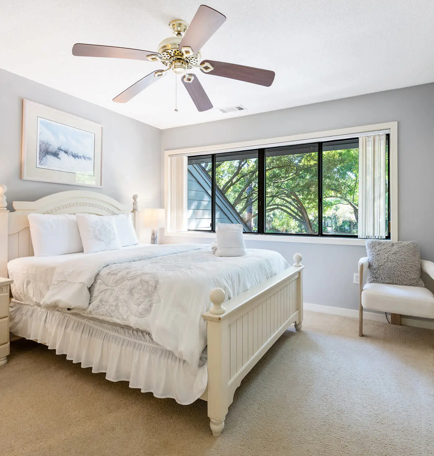 Golf course-view condo near beach with pool & private deck - dog-friendly