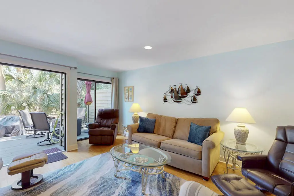 Sunlit Sea Escape with Al Fresco Dining, Loft, Grill, Shared Pool