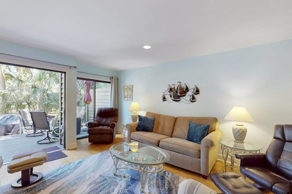 Sunlit Sea Escape with Al Fresco Dining, Loft, Grill, Shared Pool