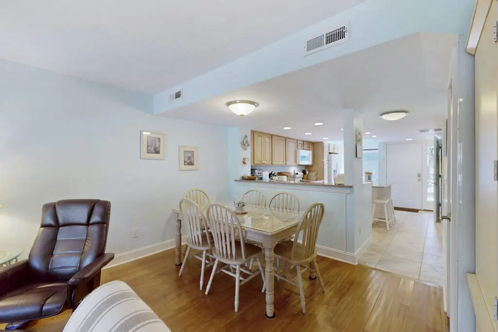 Sunlit Sea Escape with Al Fresco Dining, Loft, Grill, Shared Pool