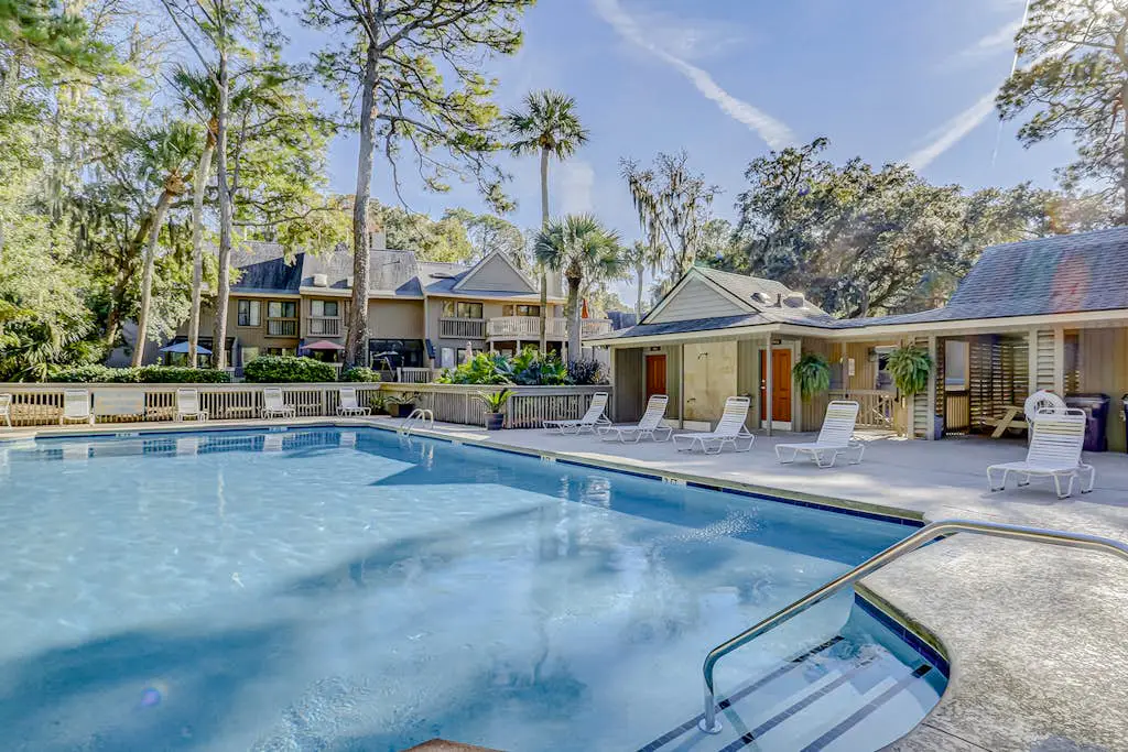 Welcoming Condo with Lagoon Views, Deck, Shared Pool & Nearby Beach Access