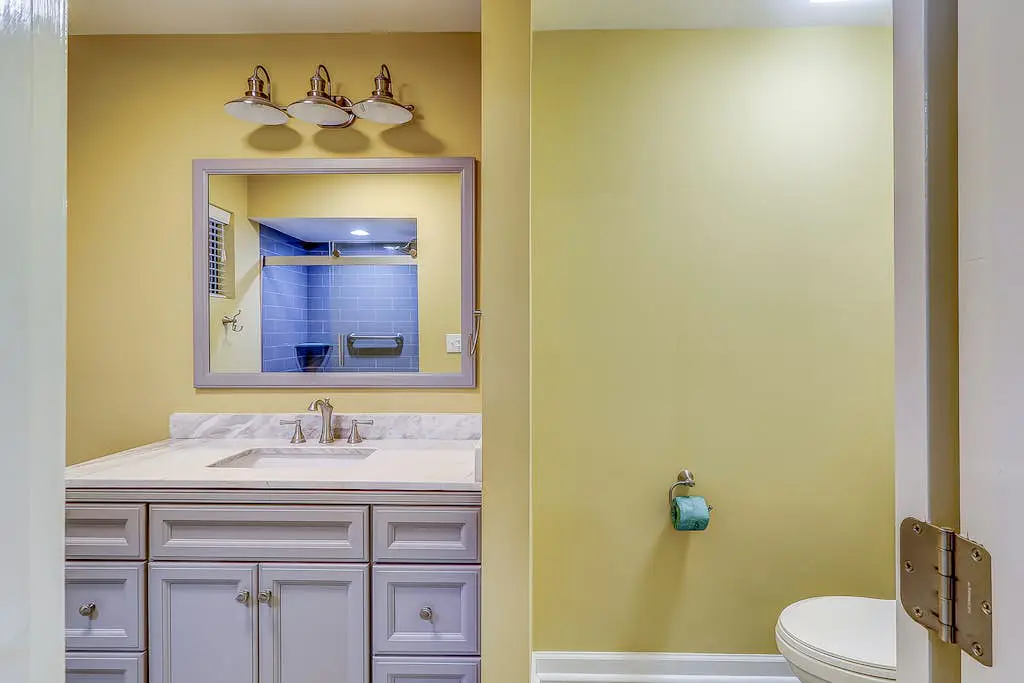 Welcoming Condo with Lagoon Views, Deck, Shared Pool & Nearby Beach Access