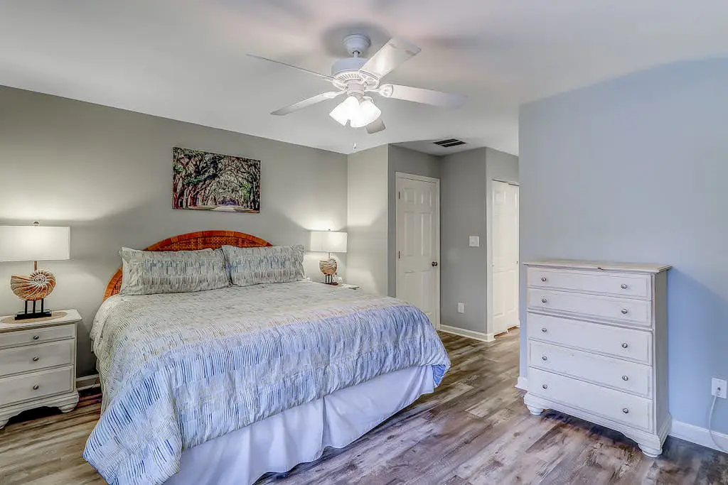 Welcoming Condo with Lagoon Views, Deck, Shared Pool & Nearby Beach Access