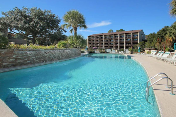 Island Club 6303