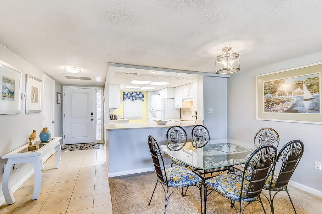 Ocean-View Condo with Beach Access, Tennis, Playground, Shared Pool & Hot Tub