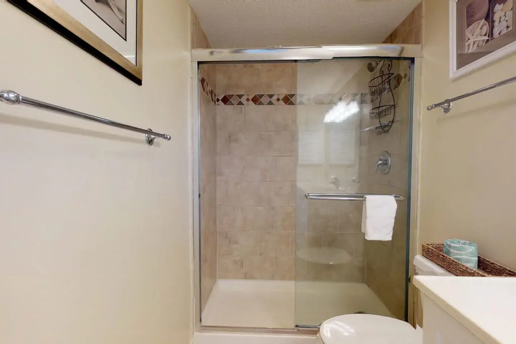 Ocean-View Condo with Beach Access, Tennis, Playground, Shared Pool & Hot Tub