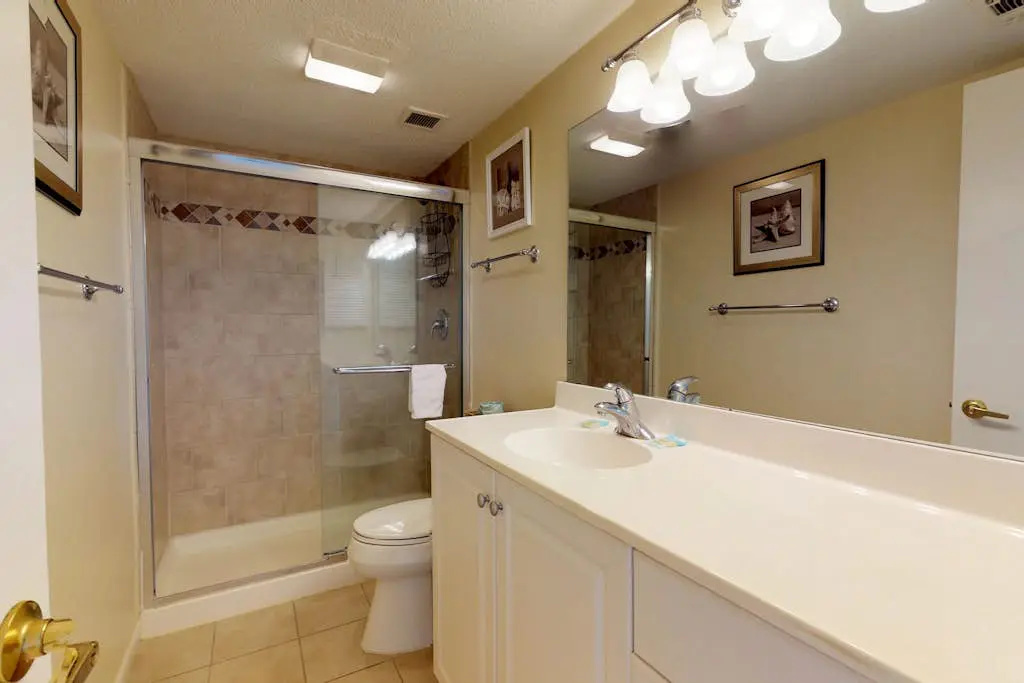Ocean-View Condo with Beach Access, Tennis, Playground, Shared Pool & Hot Tub