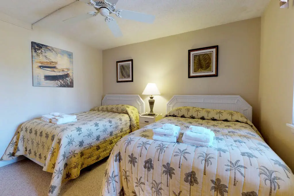 Ocean-View Condo with Beach Access, Tennis, Playground, Shared Pool & Hot Tub